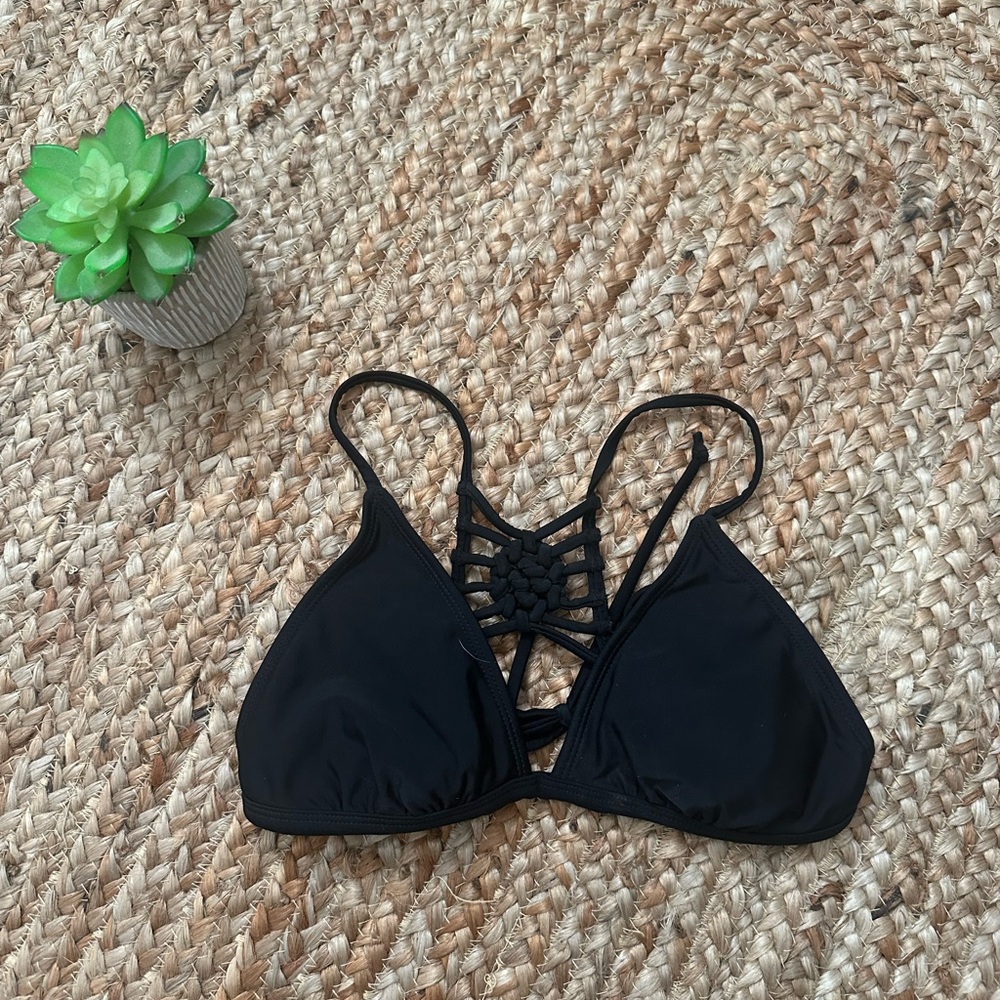 BLACK BIKINI TOP